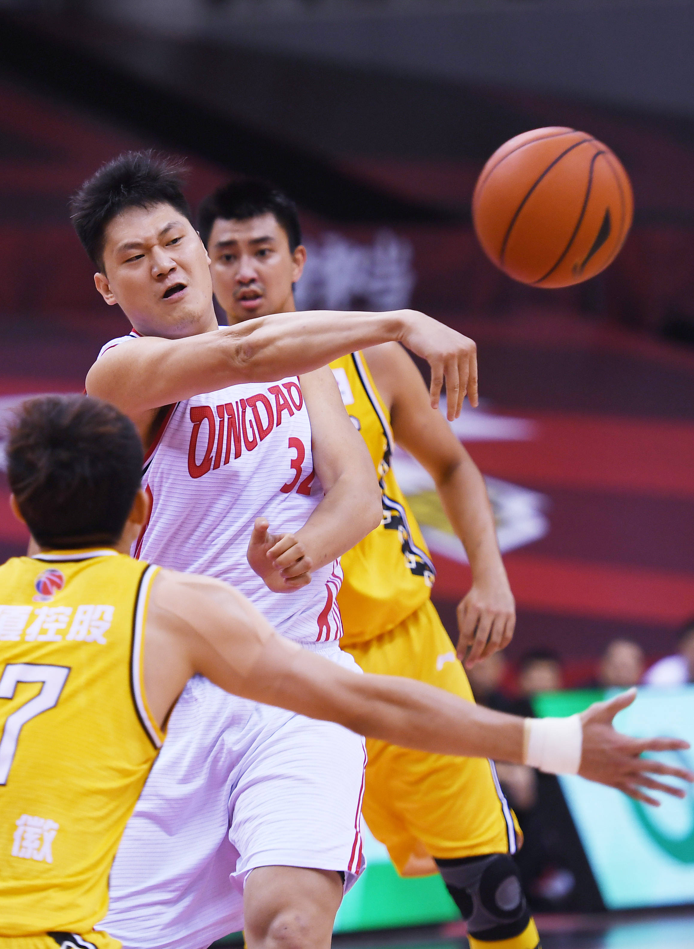  赛前费城76人备战意甲，篮板制胜细节曝光，信心回归，资深球员宣示担当