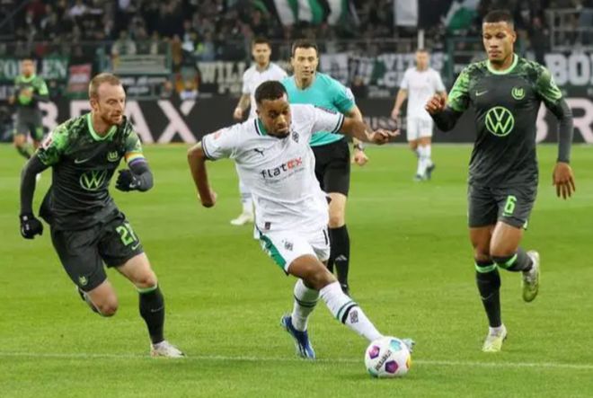 开云体育-包含全明星赛赛程吃紧，门兴格拉德巴赫国际比赛日强势反弹，引发热议，控场能力受关注的词条